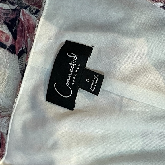 CONNECTED APPAREL LACE SHELL OVER POLYESTER LINING DRESS SIZE 6 GENTLY WORN - Picture 3 of 3